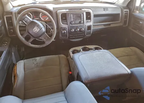 2017 Ram 1500 St z USA, uszkodzony, nr VIN 1C6RR6FT2HS715144